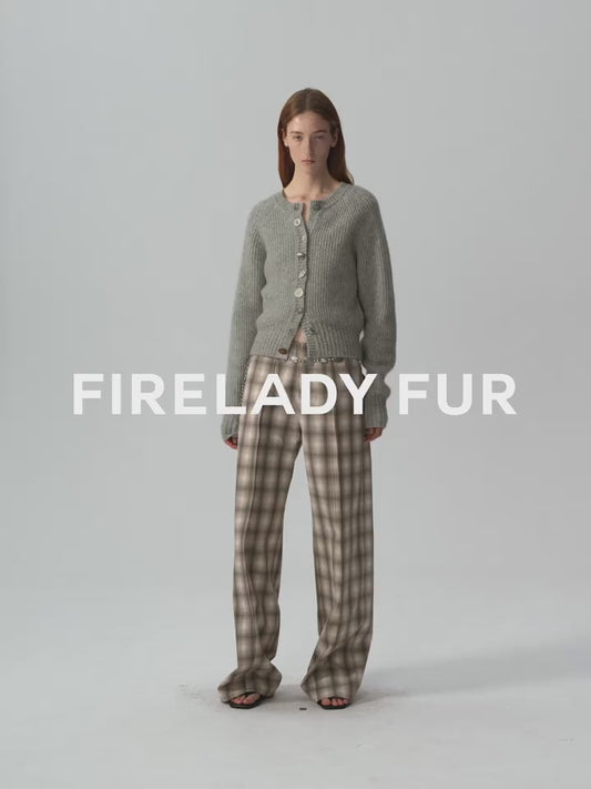 “Hokkaido Weaving Love” Wool Blend Crew Neck Cardigan – Artisanal Warmth, Vintage Charm, Conscious Craft