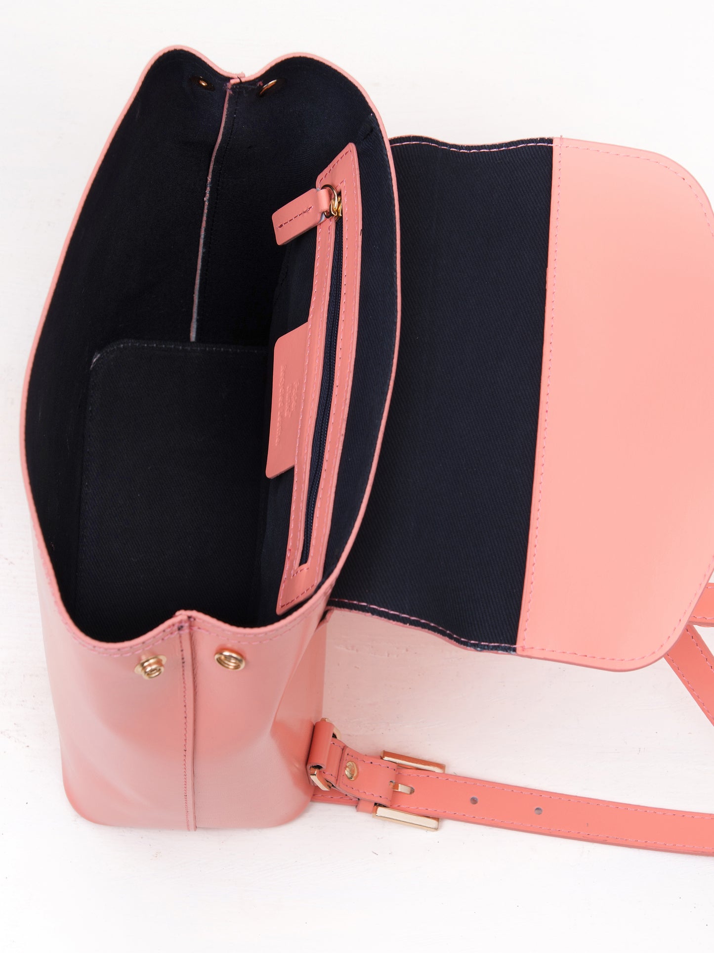 Envelope Backpack – Small Pesca