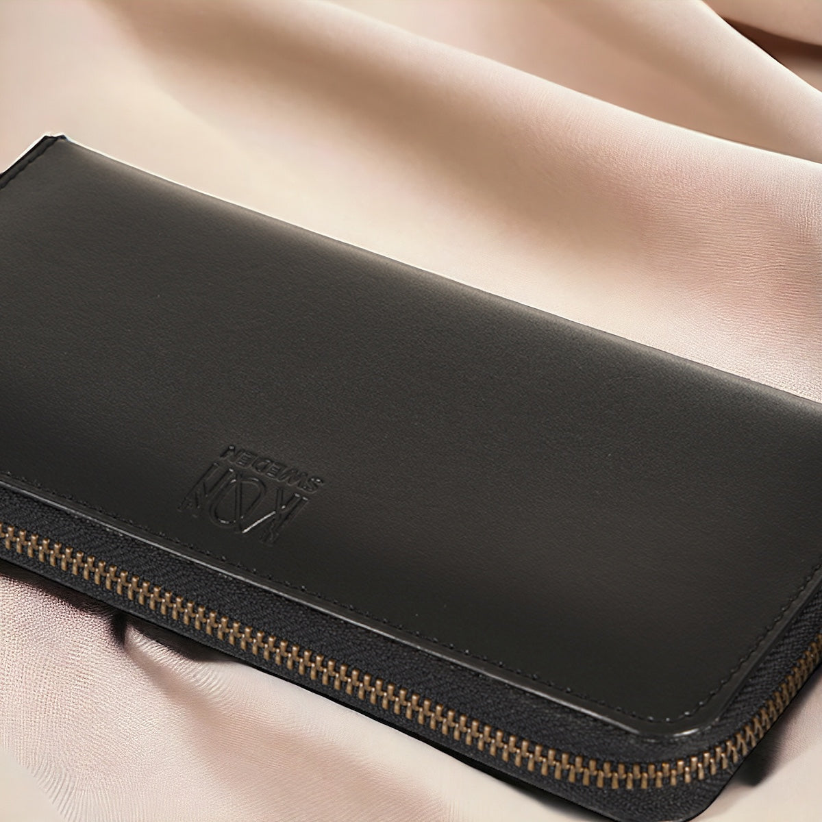 Kivik Long Zip Wallet
