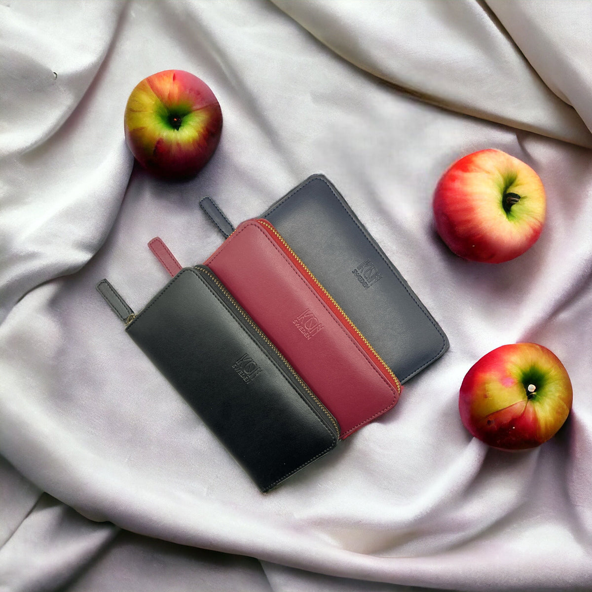 Kivik | Apple Leather Long Zip Wallet - Wine Red