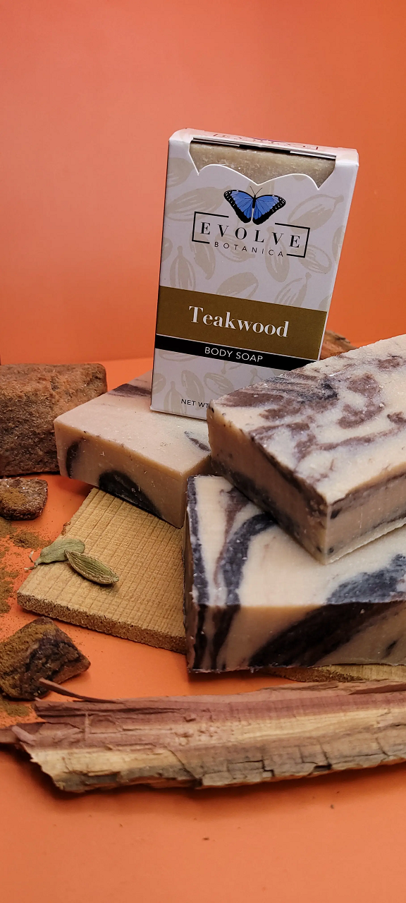 Standard Soap – Teakwood  Earthy. Luxurious. Naturally Crafted