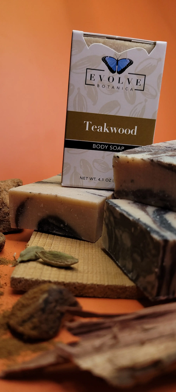 Standard Soap – Teakwood  Earthy. Luxurious. Naturally Crafted