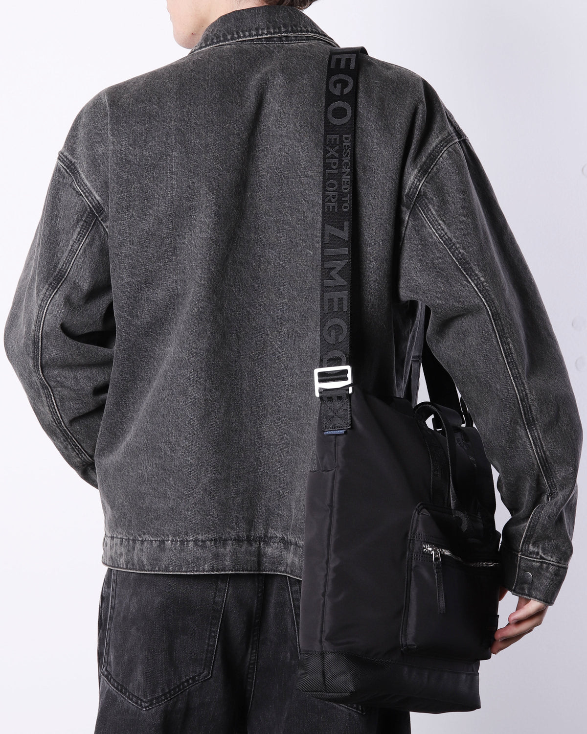 Ice Laptop Tote