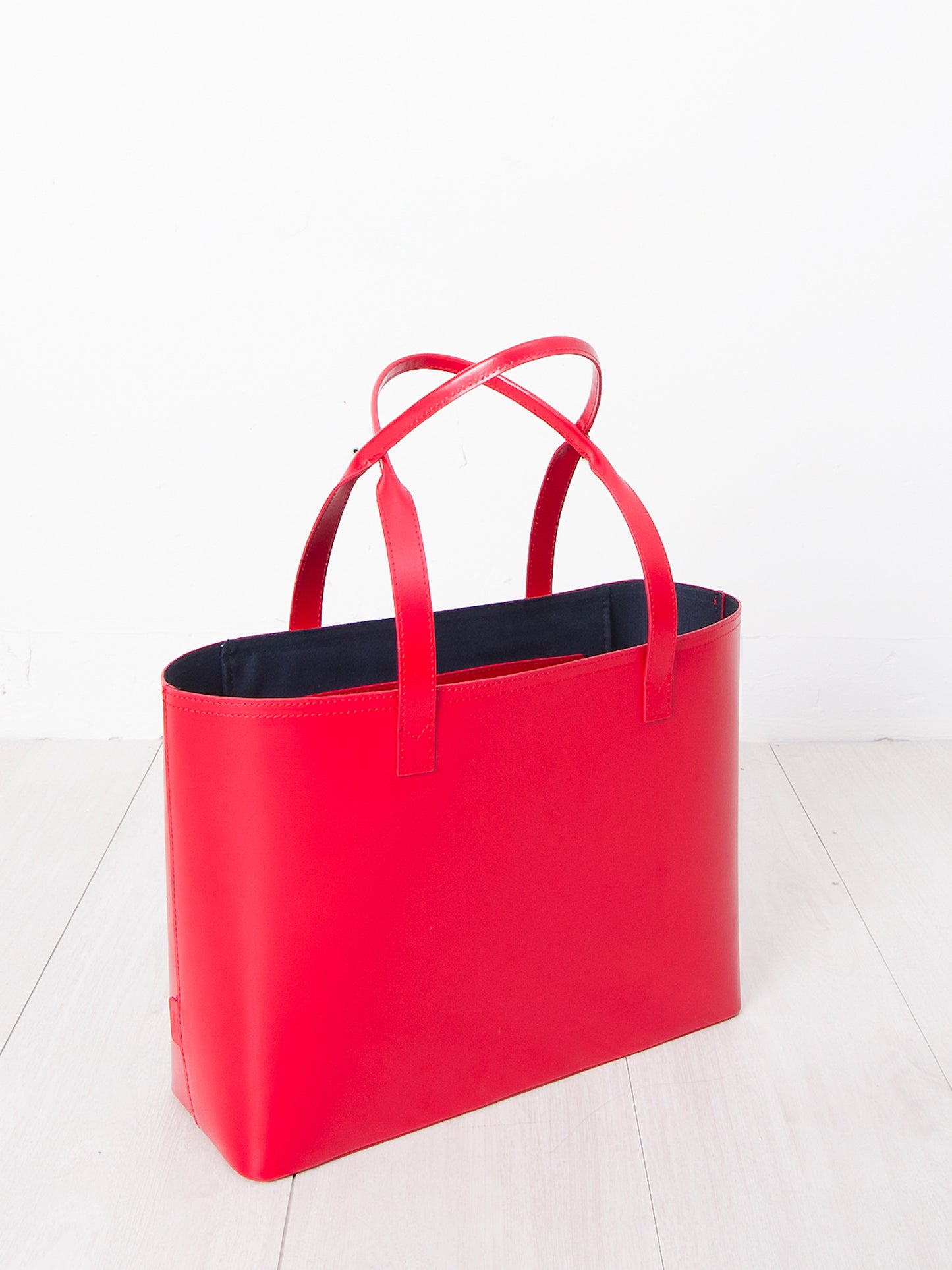 Small Tote – Scarlet